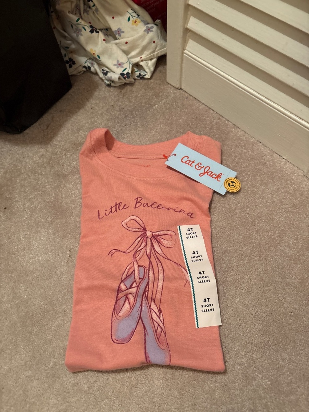 Pink tshirt